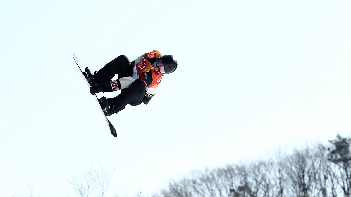 Snowboard-Spektakel! Beim Slopestyle-Finale wirbelt der Kanadier Max Parrot durch die Lüfte
