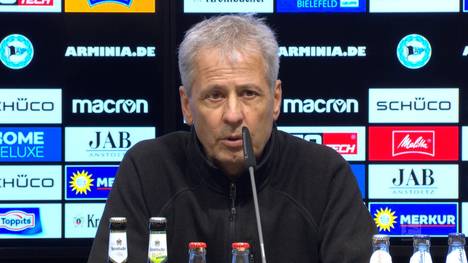 Lucien Favre lobt nach dem Sieg gegen Arminia Bielefeld Doppel-Torschütze Mats Hummels. Über den gesundheitlichen Zustand des Matchwinners, der verletzt ausgewechselt werden musste, weiß der BVB-Coach noch nichts.