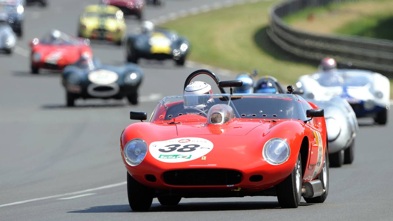 Ungefähr so sieht der Ferrari aus dem Jahr 1957 aus