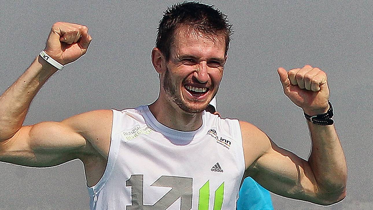 Neuer Weltrekord im Rückwärtslaufen