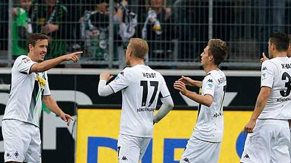 Zum Abschluss des 7. Spieltags empfängt Gladbach Mainz. Lukas Kruse bringt die Borussia in Führung. Die Bilder