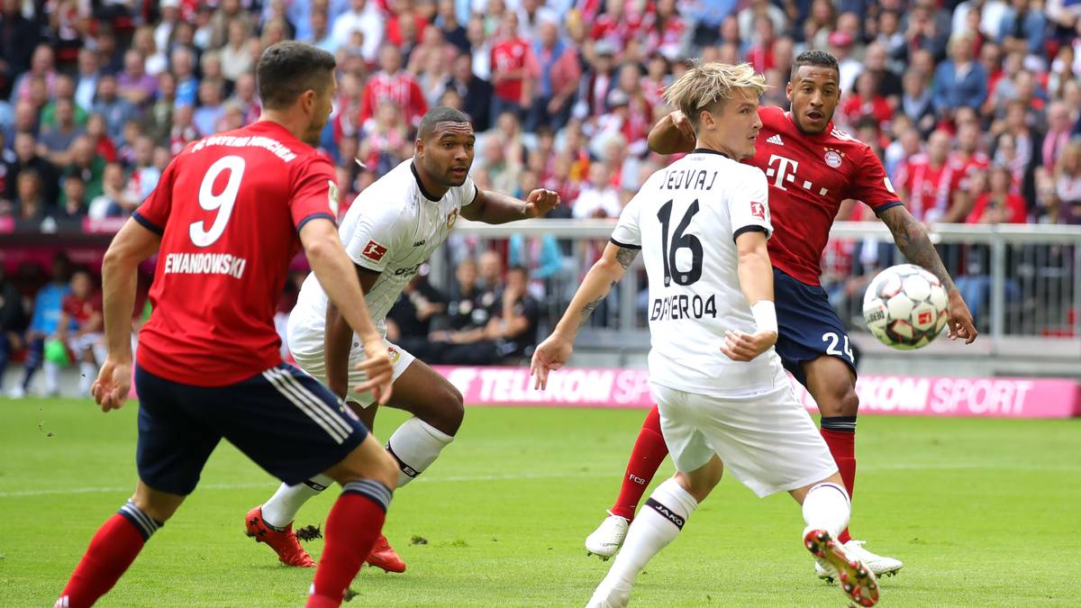 CORENTIN TOLISSO: Mit dem Schwung des WM-Titels will der Franzose auch beim FC Bayern voll durchstarten. Dann der Schock: Gegen Bayer Leverkusen gelingt dem 24-Jährigen am 3. Spieltag zwar sein erstes Saisontor, wenig später verletzt er sich aber schwer