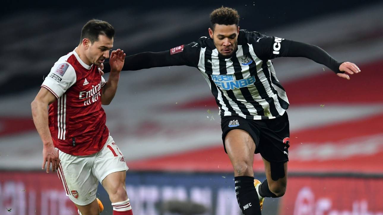 Friseur-Besuch: Strafe für Joelinton