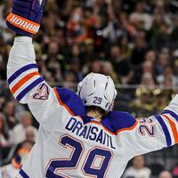 Die Edmonton Oilers um Leon Draisaitl fertigen die Anaheim Ducks in der NHL knallhart ab. Der Deutsche verbucht zwei Scorerpunkte.