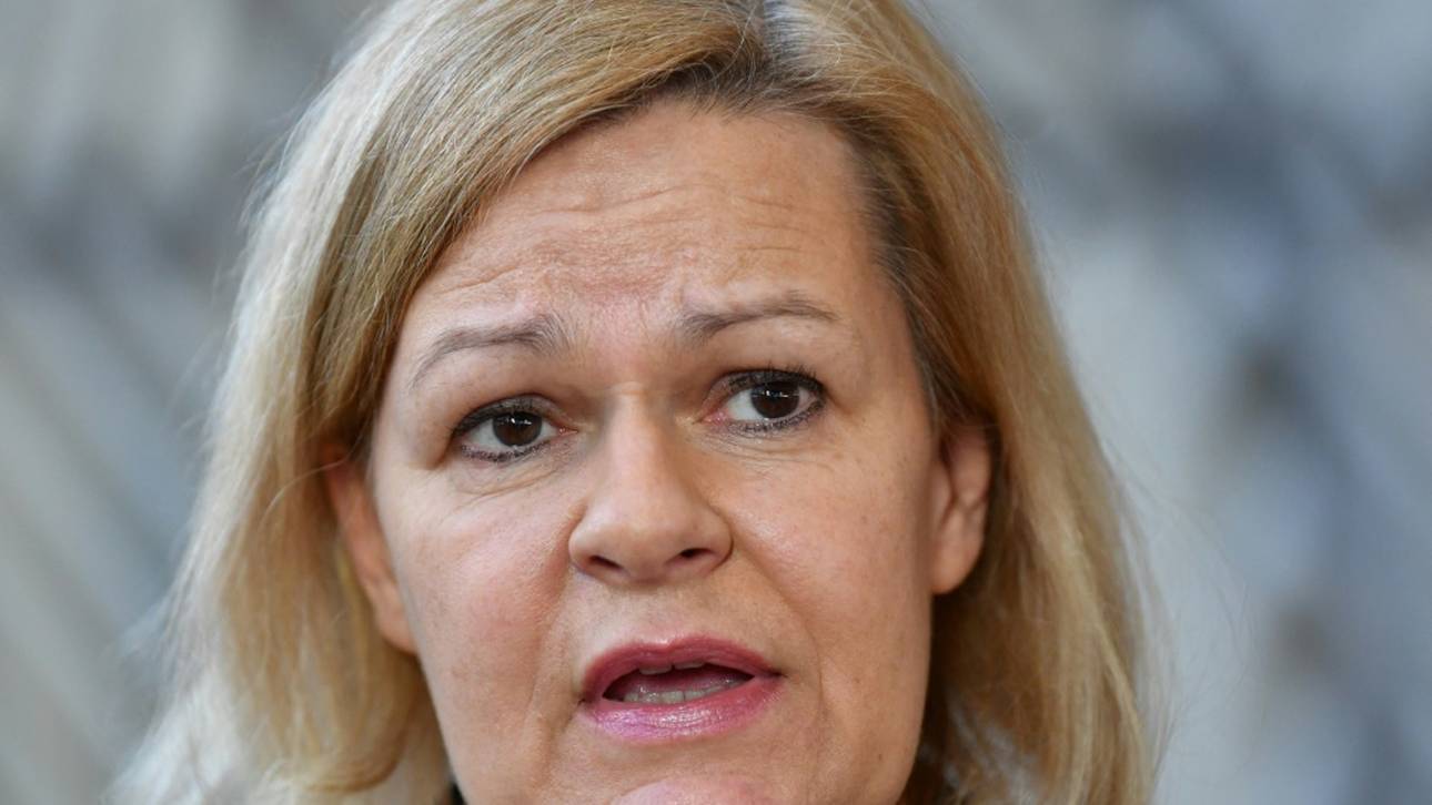 Bundesinnenministerin Faeser fordert Komplettausschluss Russlands aus Sport