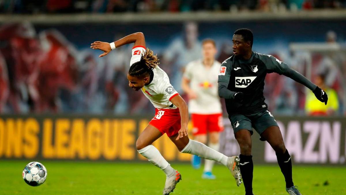 TSG 1899 HOFFENHEIM - DIADIE SAMASSÉKOU: Kam von RB Salzburg. Sieben Einsätze, keiner über die volle Spielzeit, sind zu wenig für einen 12-Millionen-Neuzugang und vermeintlichen Königstransfer. Fairerweise muss sein Muskelfaserriss erwähnt werden, weswegen er sieben Spieltage pausieren musste