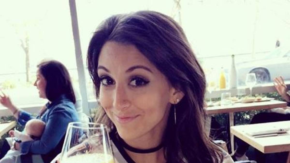 Dempsey und Andrews sind seit Oktober 2015 verlobt. Den Heiratsantrag machte Wallace auf dem Spielfeld des Sanford Stadiums in Athens, der Heimstätte der Universität von Georgia. Am 8. April wird geheiratet