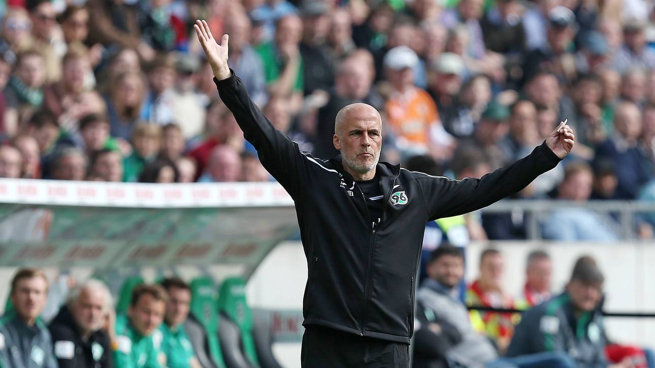 Frontzeck bleibt Trainer in Hannover