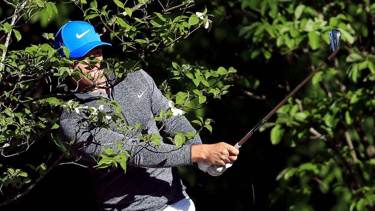 Für Rory McIlroy läuft es gar nicht rund beim Masters. Der Ex-Freund von Tennis-Star Caroline Wozniacki schafft auch auf der Schlussrunde nicht die erhoffte Aufholjagd