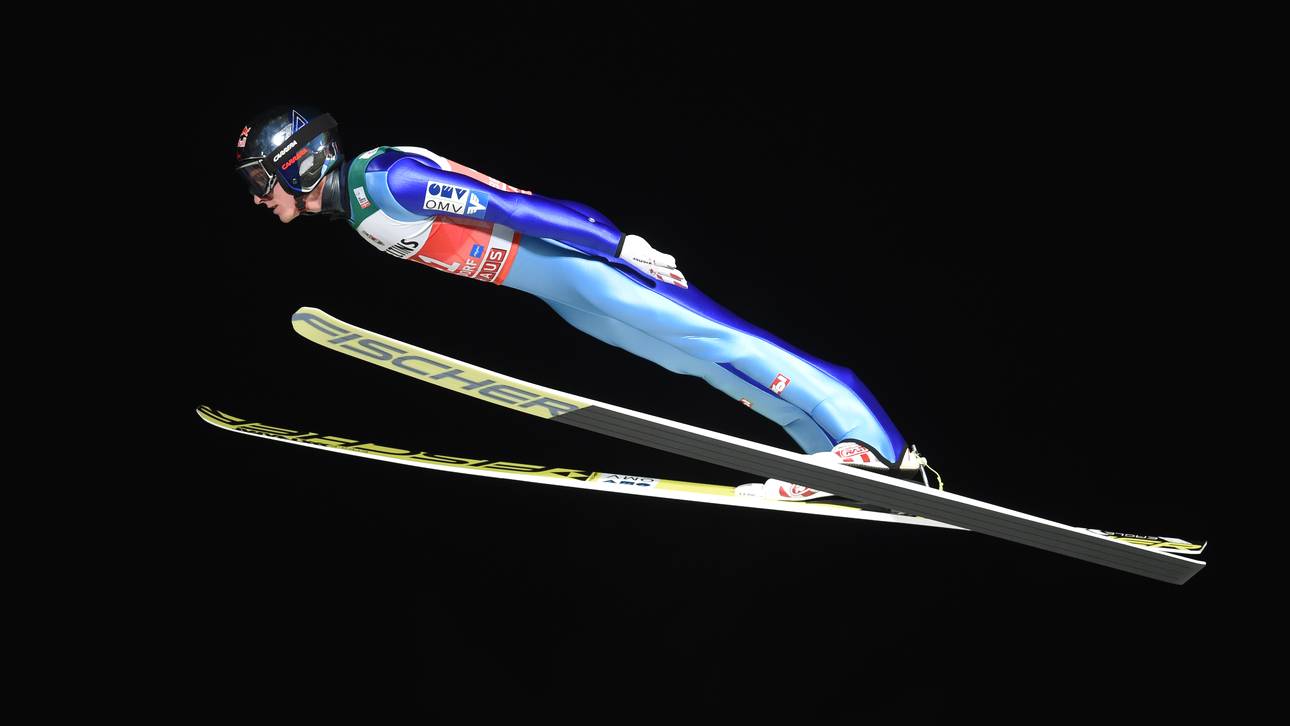 SKI-JUMP-FOUR-HILLS
