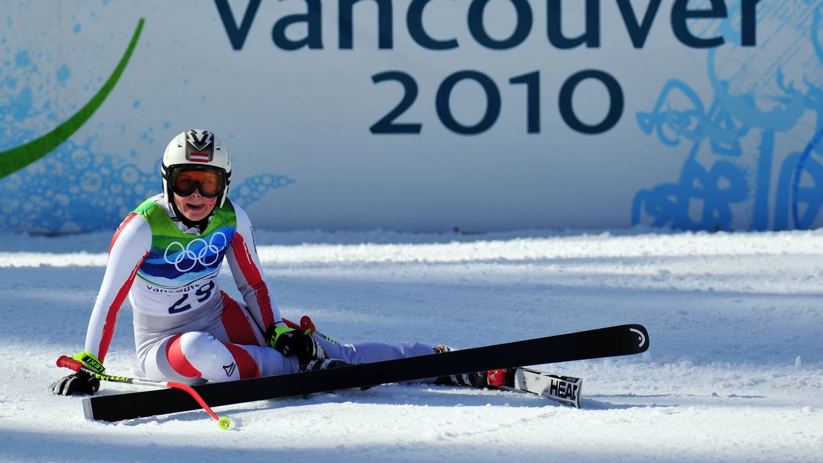 Enttäuschend verlaufen die ersten Olympischen Spiele für Fenninger. 2010 in Vancouver reicht es nur zu zwei 16. Plätzen in Super-Kombi und Super-G