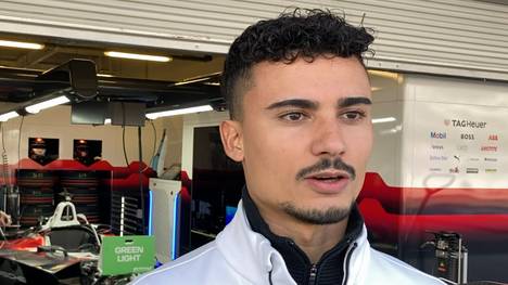 Formel E Fahrer Pascal Wehrlein hat mit Porsche große Ambitionen, blick aber auch ungewiss in die Zukunft 