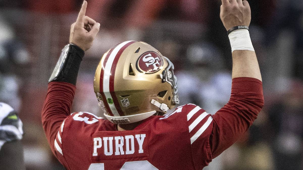 Zum Auftakt der NFL-Playoffs trumpft bei den San Francisco 49ers einmal mehr Quarterback-Sensation Brock Purdy auf. Gegen sein historisches Playoff-Debüt sind die Seattle Seahawks machtlos.