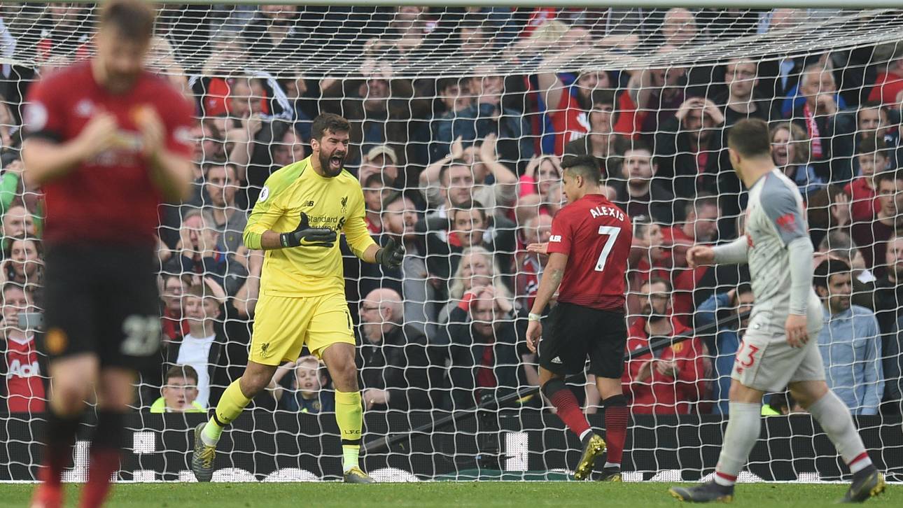 Liverpool wieder Spitzenreiter