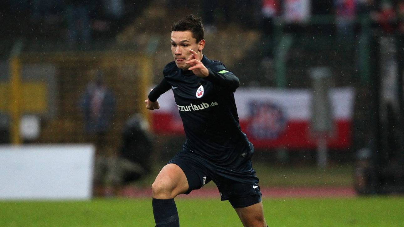 Profivertrag für Hansa-Talent