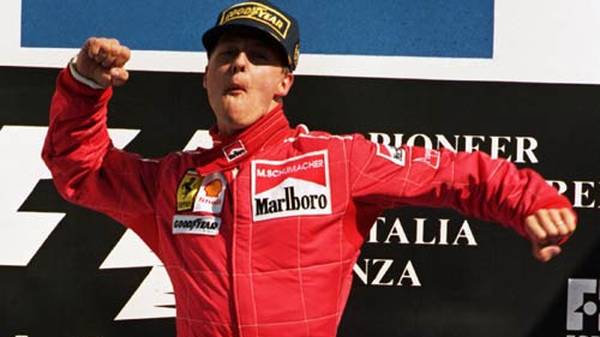 Er ist der König von Monza. Fünf Mal gewann Michael Schumacher den Italien-Grand-Prix, der bis auf eine einzige Ausnahme jedes Jahr im Königlichen Park ausgetragen wurde. Alle Siege gelangen Schumi im Ferrari