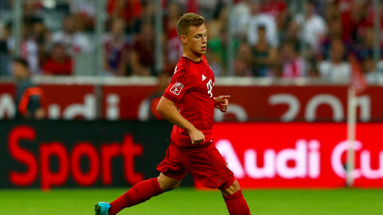 Joshua Kimmich ist deutscher U-21-Nationalspieler-FC Bayern Muenchen v AC Milan  - Audi Cup 2015