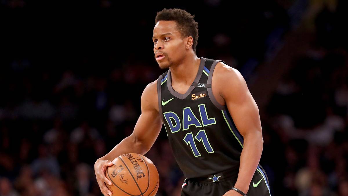 YOGI FERRELL: Seine Chancen als Starting Point Guard hat Ferrell nicht genutzt, jetzt ist der 25-Jährige der Back-Up für Hoffnungsträger Dennis Smith Jr. Hinter dem Nummer-Neun-Pick des Vorjahres wird Ferrell nur wenig Einsatzzeit sehen. Muss dann abliefern, wenn er von der Leine gelassen wird