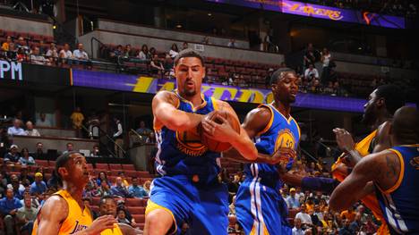 Golden State Warriors v Los Angeles Lakers