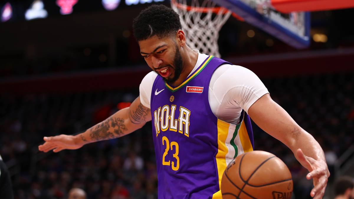 PLATZ 14 - NEW ORLEANS PELICANS (35-26): Der Achillessehnenriss von DeMarcus Cousins schockte New Orleans und die Fans schrieben die Playoffs bereits ab. Denkste! Big Man Anthony Davis (Bild) spielt seitdem wie von einem anderen Stern. Nach sieben Siegen in Serie liegen die Pelicans inzwischen auf Rang fünf im Westen