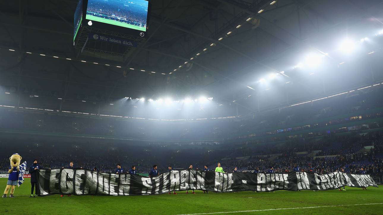 Für Assauer: Neuer Stadionname?