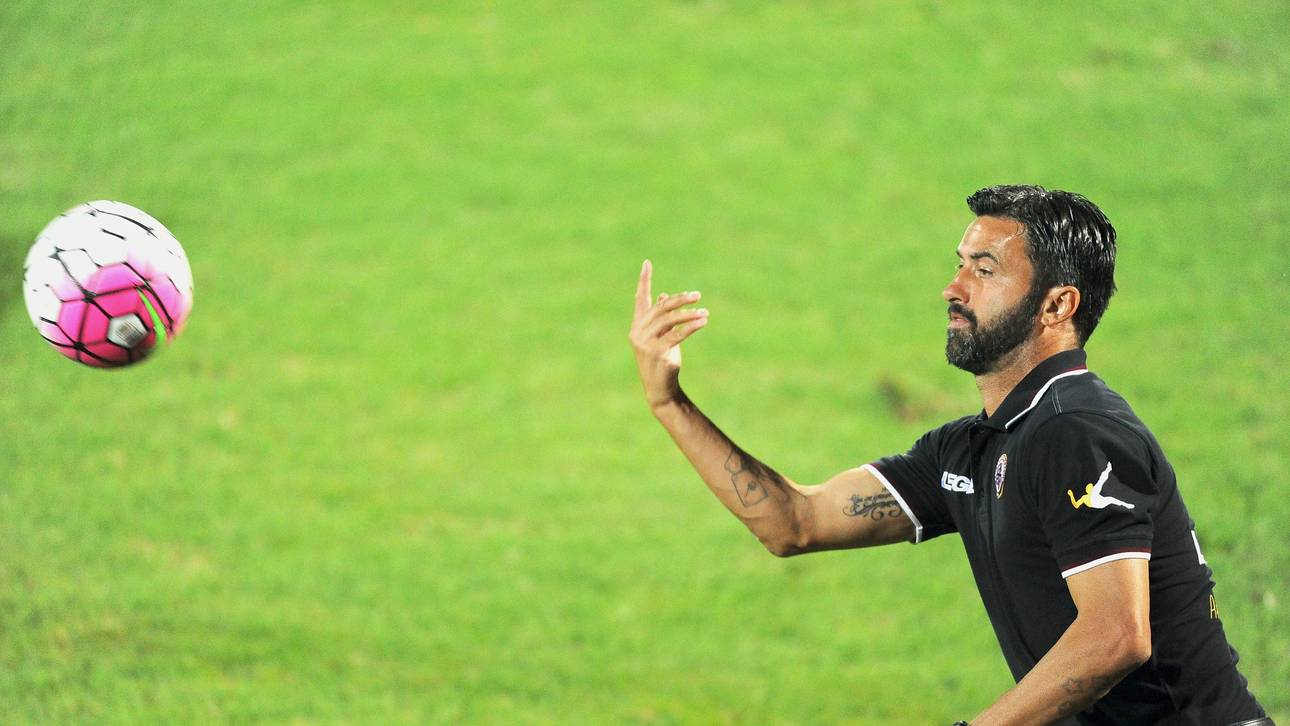 Ein Italiener coacht Albanien