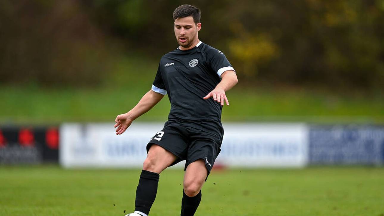 Riccardo Basta im Trikot des VfR Garching
