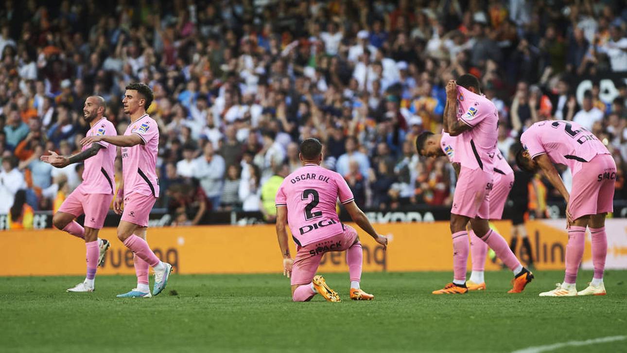 Barcelona abgestiegen