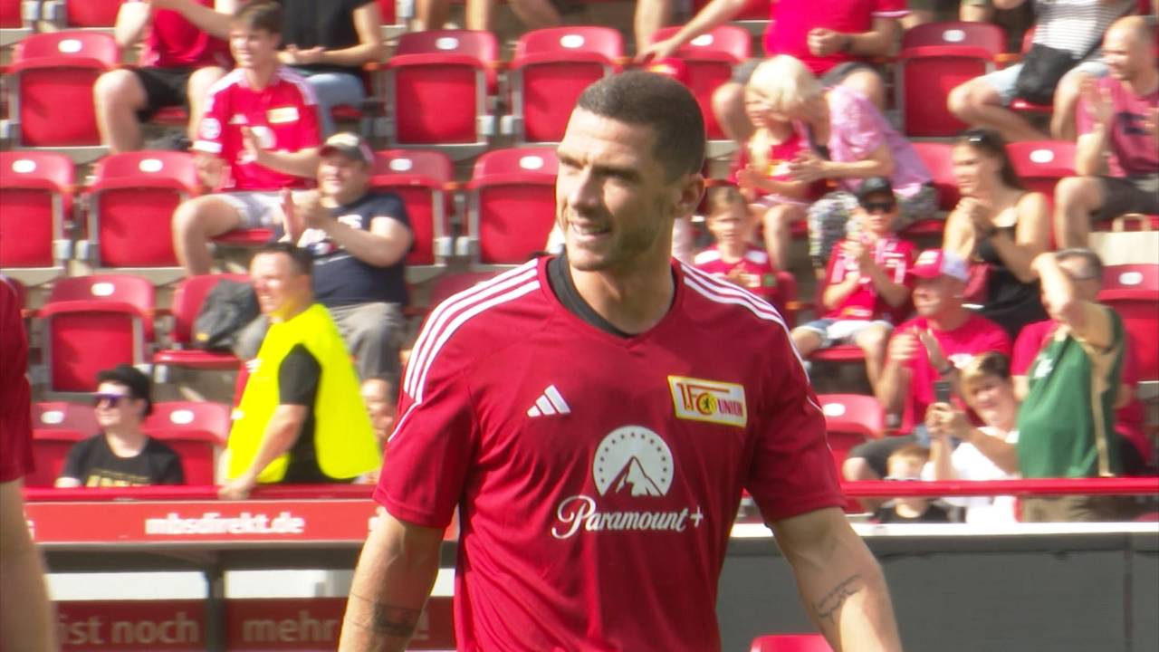 Union Berlin: Großer Fan-Andrang beim ersten Training von Robin Gosens