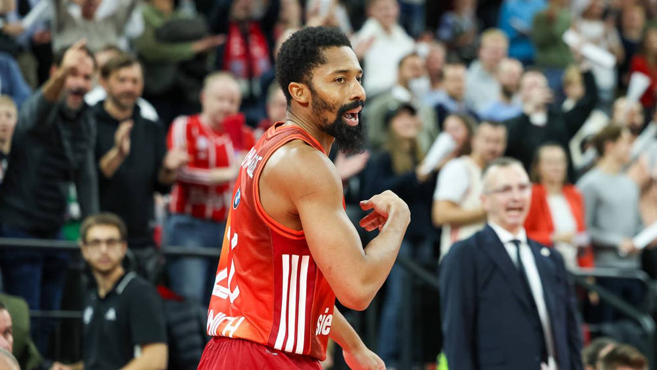 Spencer Dinwiddie feierte sein Debüt für den FC Bayern