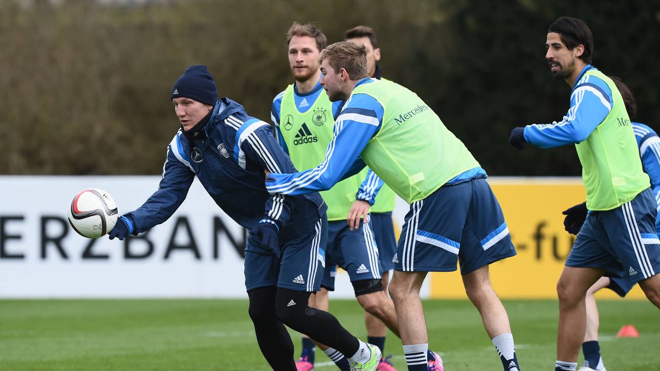 Weltmeister müssen in Georgien ran