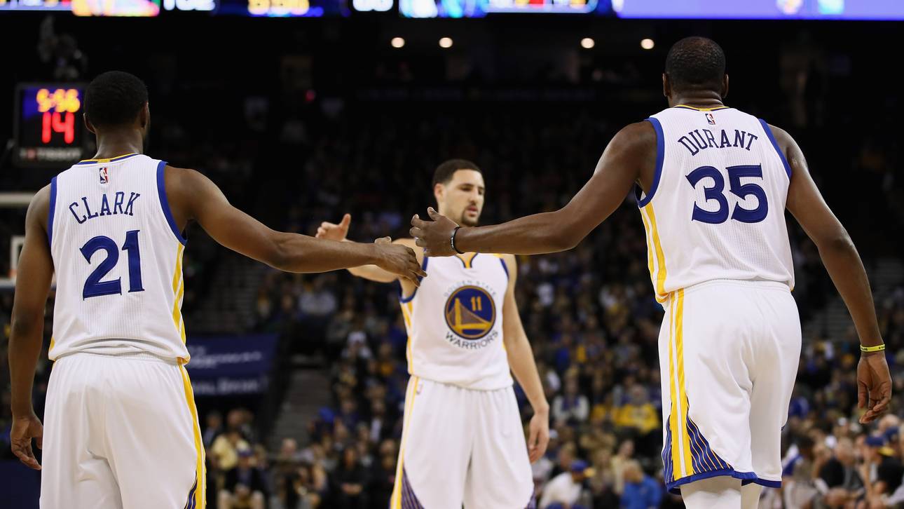 Warriors mit Zittersieg ohne Curry