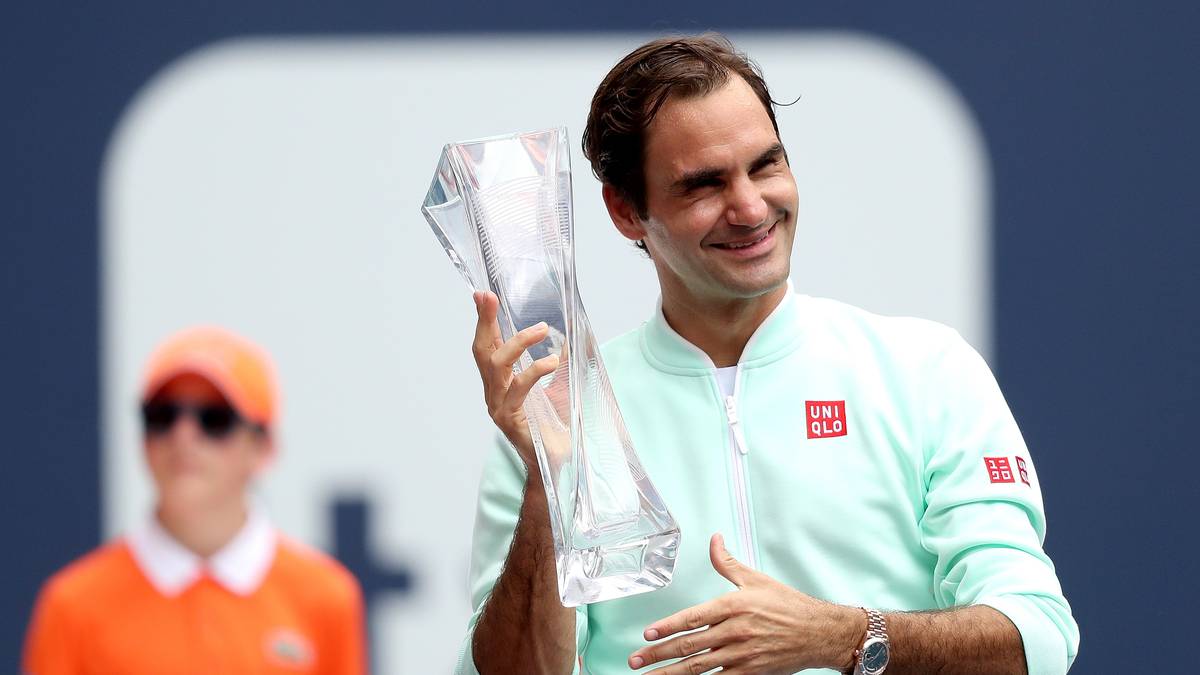 Miami Open 2019 - Day 14 Als erst zweiter Spieler der ATP hat Roger Federer die Marke von 100 Turniersiegen durchbrochen. Lediglich Jimmy Connors hat aktuell noch mehr auf dem Konto
