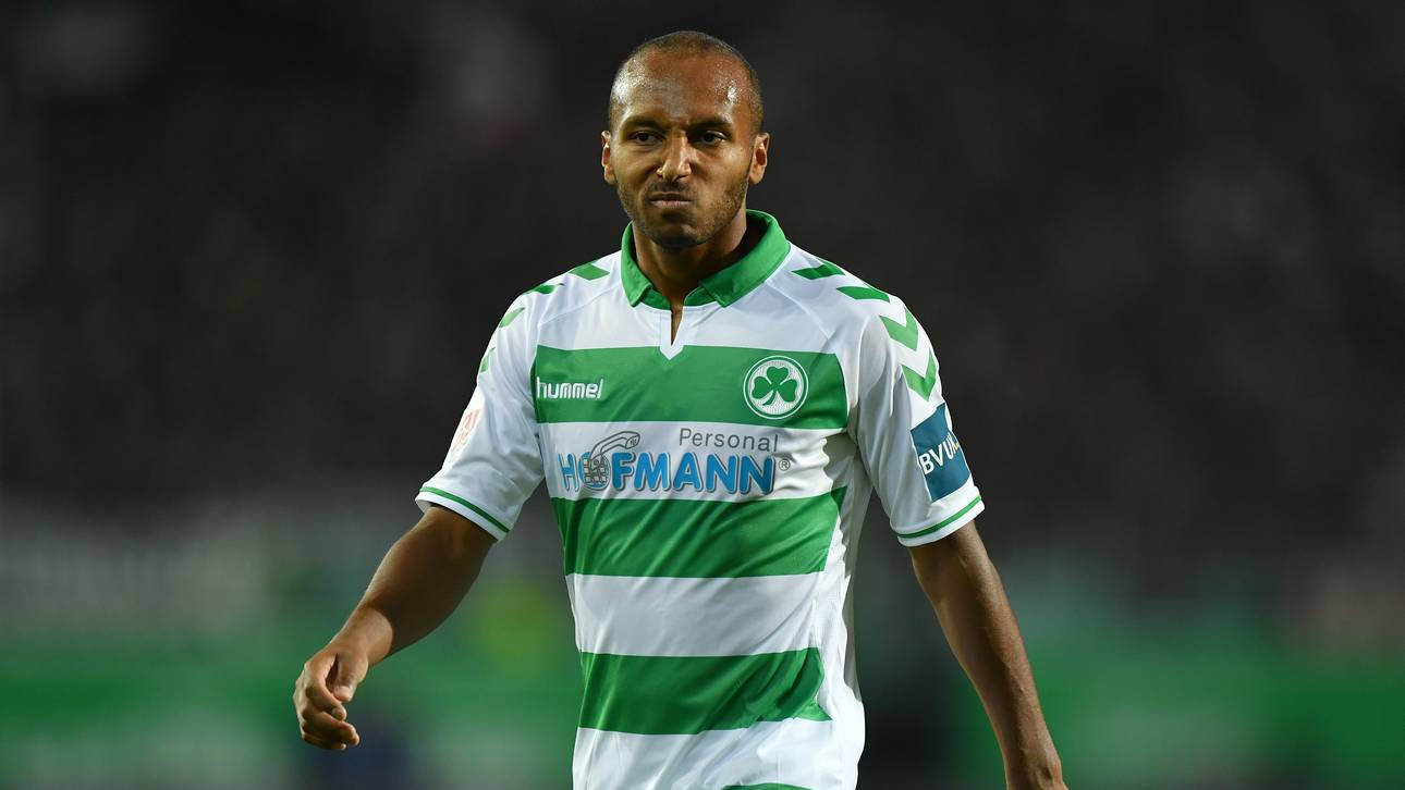 Fürth unterliegt Aue zum Auftakt