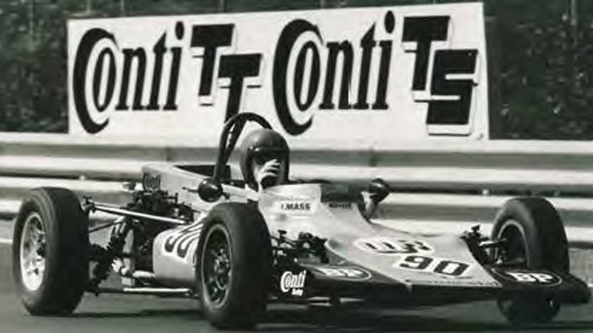 1971: Mehr Power – mit dem Start der Formel Super V. Hier am Steuer eines Kaimann: der Deutsche Jochen Mass