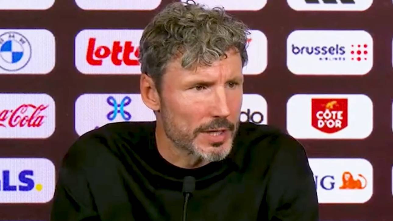 Van Bommel macht im neuen Job direkt eine Ansage!