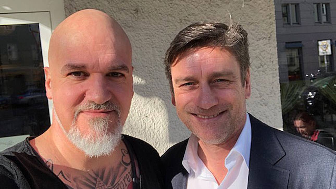 SPORT1-Reporter Reinhard Franke (l.) traf Oliver Kreuzer zum Interview