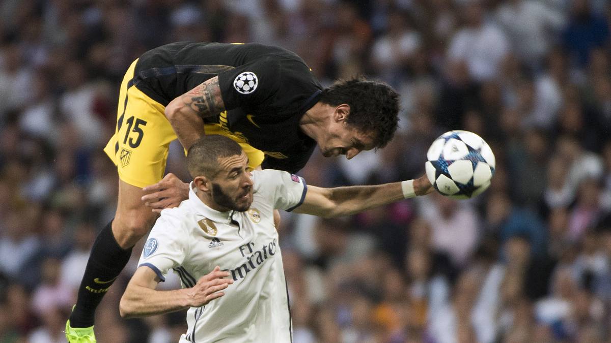 STEFAN SAVIC: Kam beim Gegentreffer von Ronaldo nicht rechtzeitig ins Kopfballduell mit dem Portugiesen. Auch sonst häufig einen Schritt zu spät. Im Vergleich zu Godin aber noch der engagiertere Innenverteidiger. SPORT1-Note: 4,5