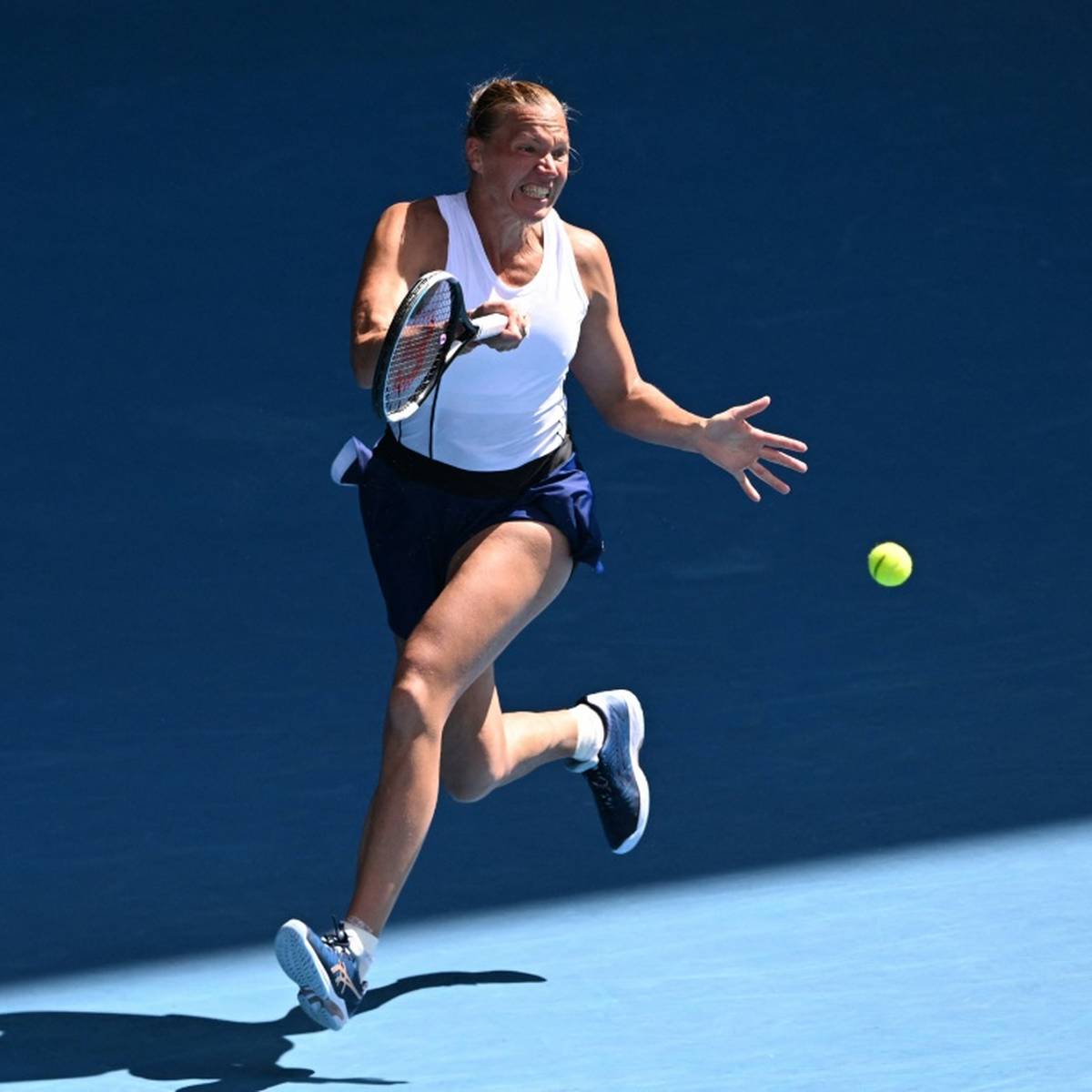 Die erstaunlichen Läufe der 36 Jahre alten Kaia Kanepi und der Französin Alize Cornet haben im Viertelfinale der Australian Open ihr Ende gefunden.