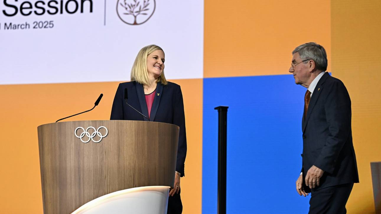 Bach übergibt an Coventry