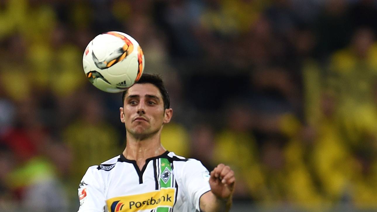 FBL-GER-BUNDESLIGA-DORTMUND-MOENCHENGLADBACH