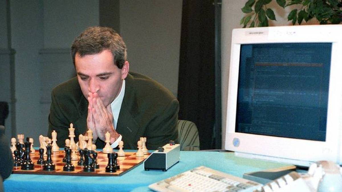 Schach Als Garri Kasparow gegen den Schach-Computer Deep Blue verlor