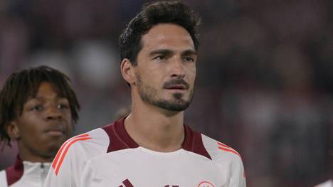 Mats Hummels wartet auf sein Roma-Debüt