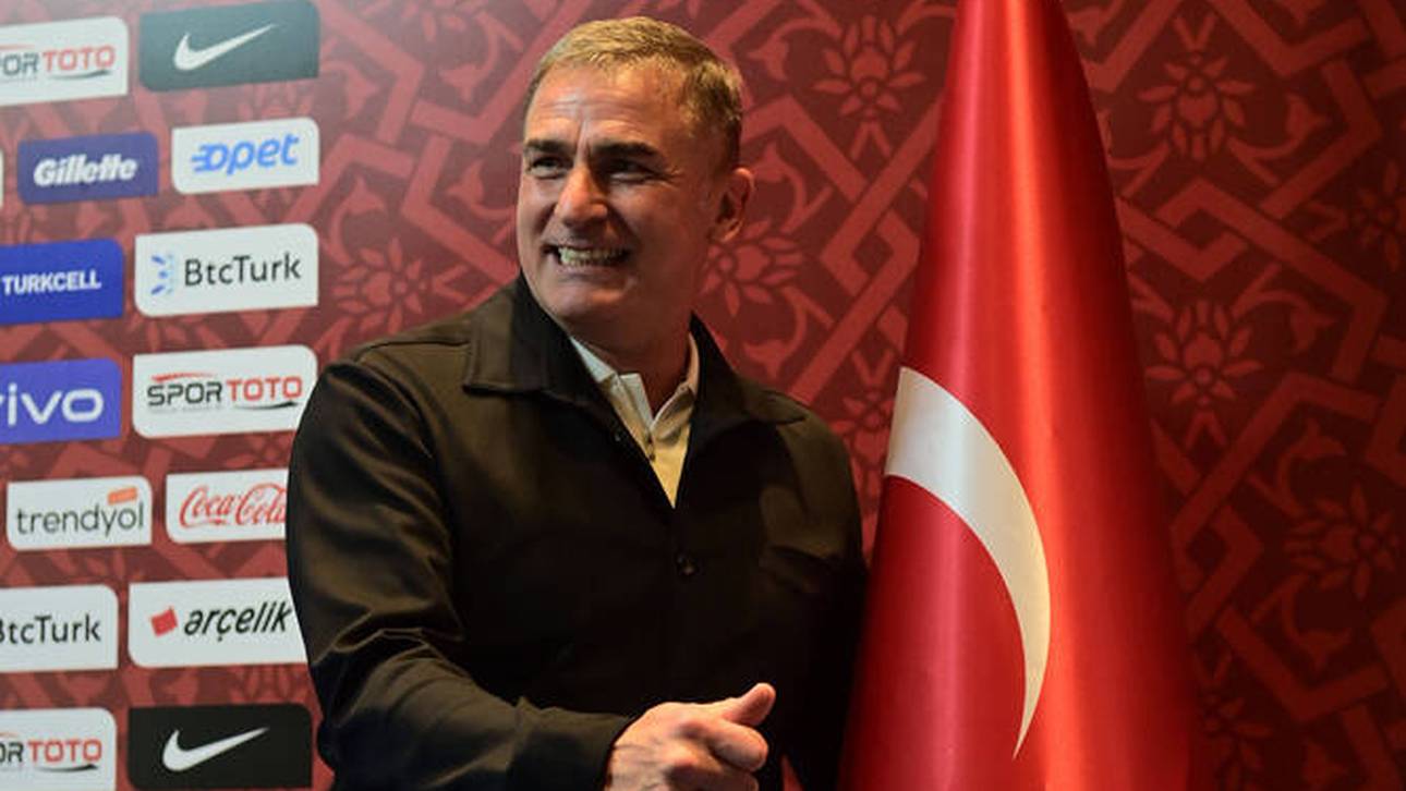 Stefan Kuntz unterschrieb in der Türkei einen Vertrag bis 2024