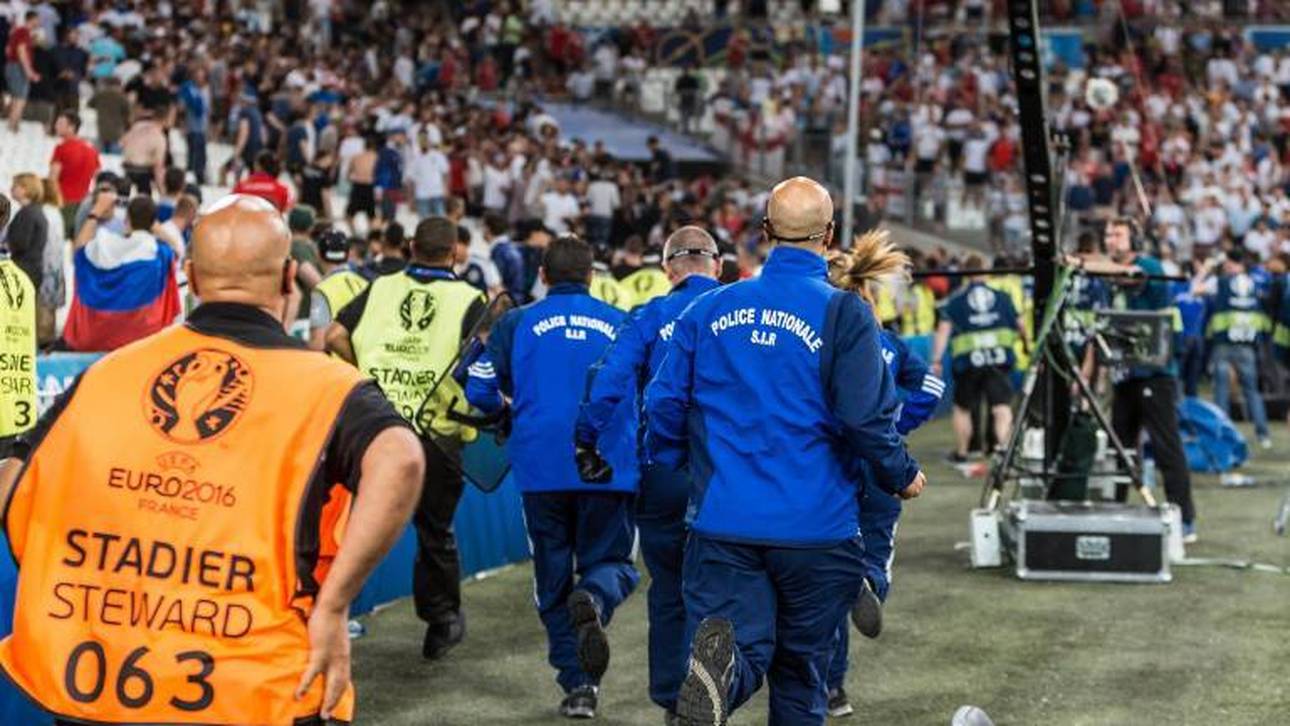 EM-Randale: Hooligans vor Gericht