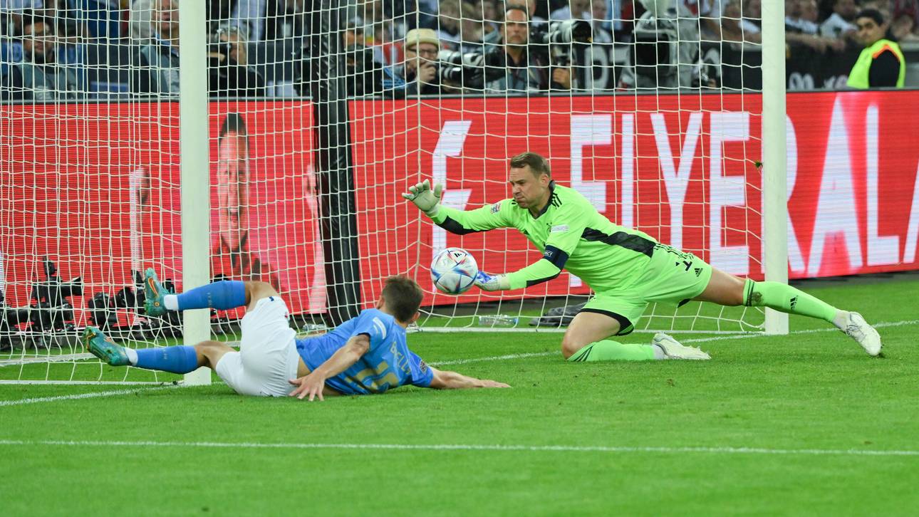 Mega-Parade! So feiert das Netz Neuer