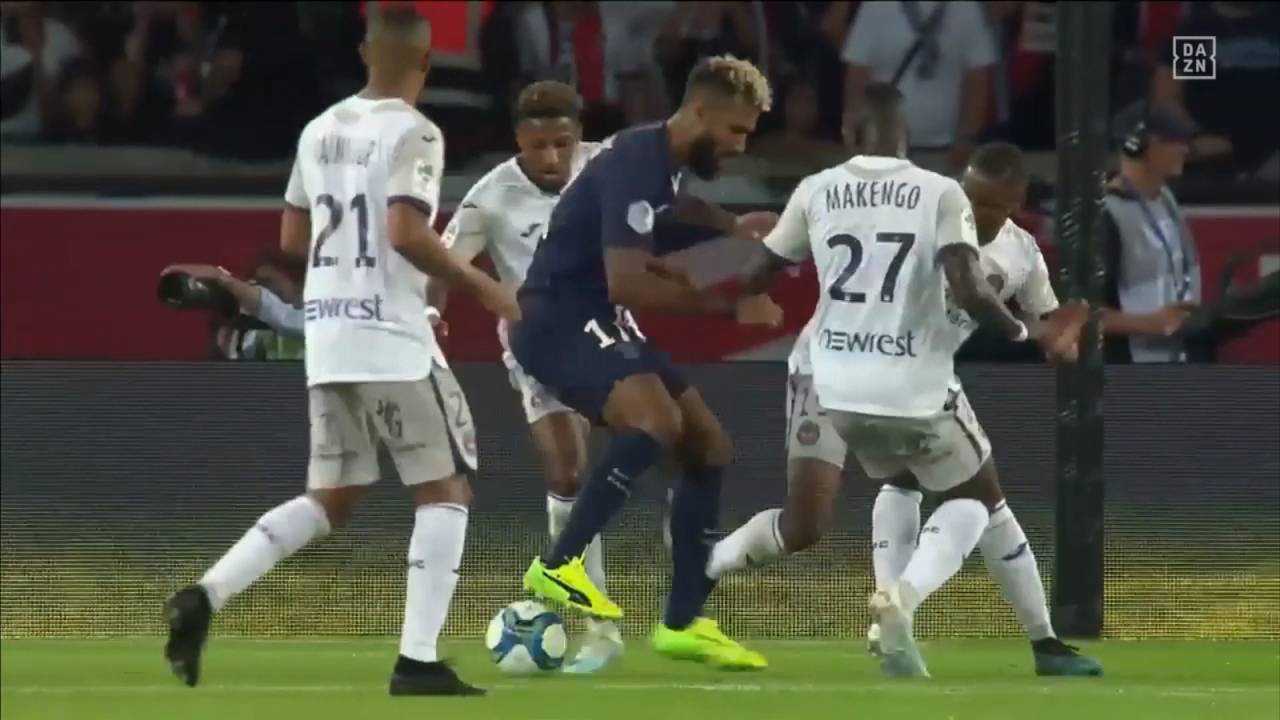 Choupo-Moting wird Bayern-Stürmer