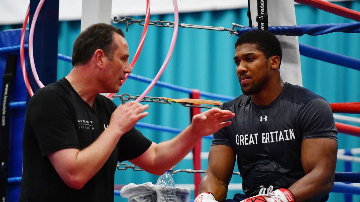 Anthony Joshua vertraut auf die Arbeit von Rob McCracken