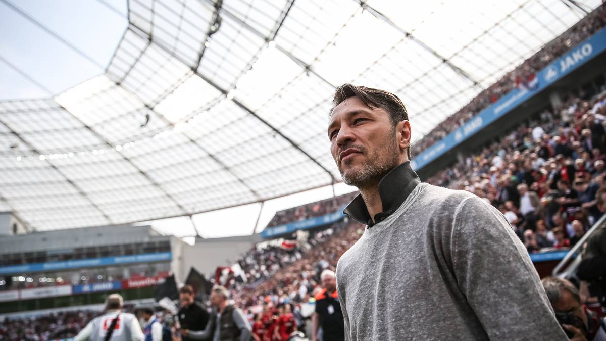 Alle Augen auf Niko Kovac! Nur einen Tag nach der Bestätigung, dass er zur neuen Saison den FC Bayern übernimmt, muss der Trainer von Eintracht Frankfurt mit seinem Team nach Leverkusen. Wie reagiert seine Mannschaft? 