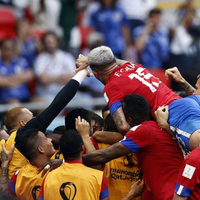 Japan verliert sein zweites Gruppenspiel gegen Costa Rica. Die Ausgangslage für das DFB-Team verbessert sich dadurch vor dem sehr wichtigen Spiel gegen Spanien.